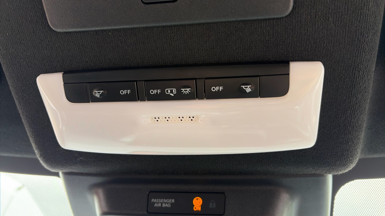 Nissan Juke 1.6 Hybrid N-Connecta 5dr Auto Hybrid Hatchback